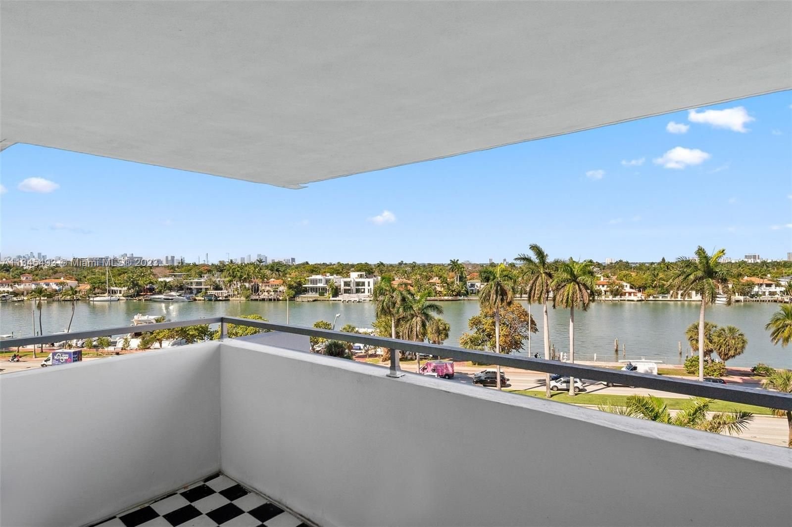Real estate property located at 5255 Collins Ave #5J, Miami-Dade County, Miami Beach, FL