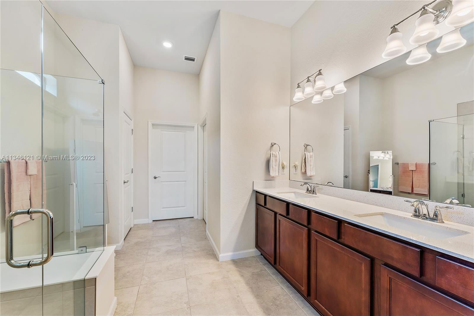Real estate property located at 623 Villandry Way, St Lucie County, Port St. Lucie, FL