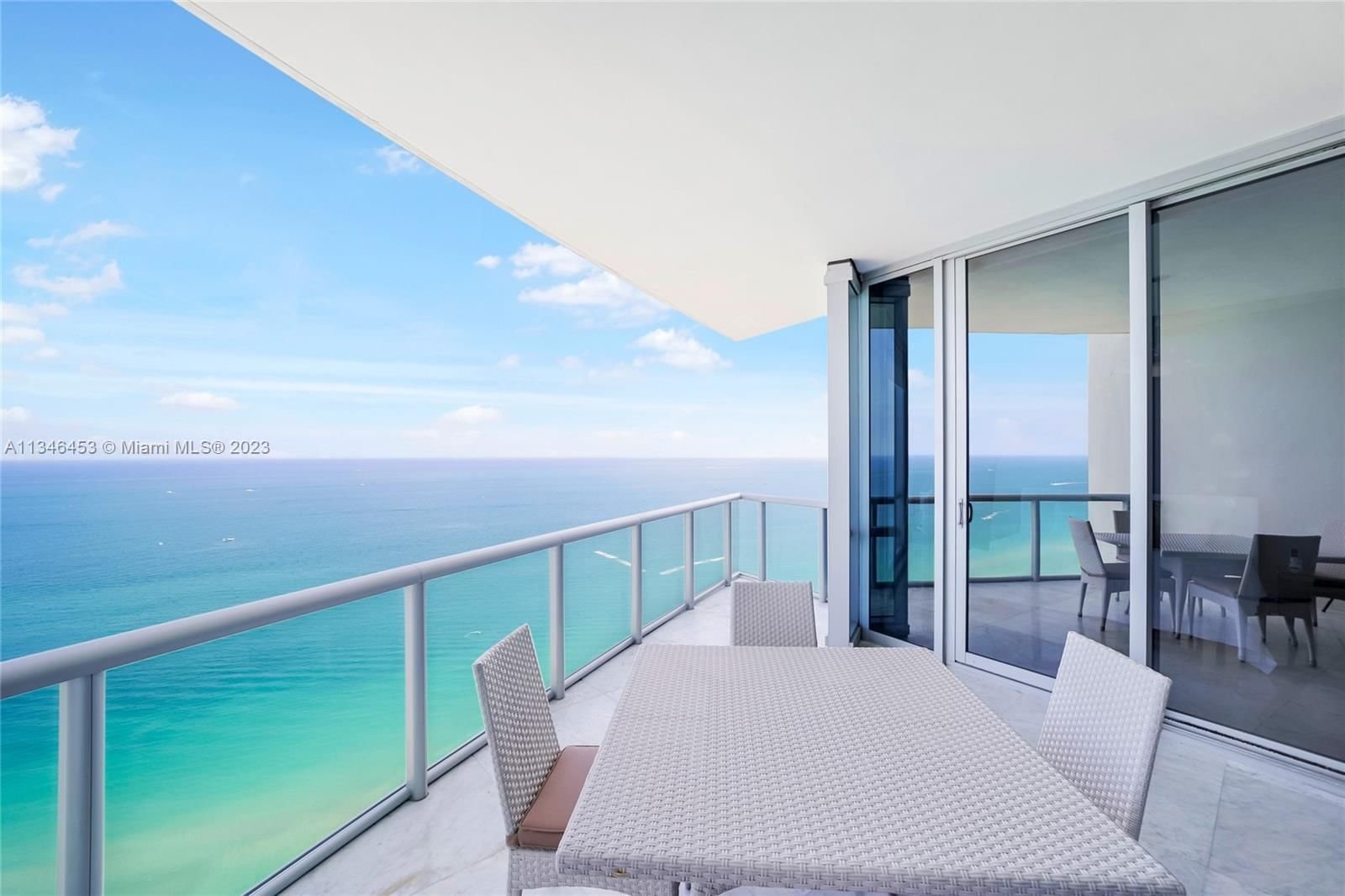 Real estate property located at 17121 Collins Ave #4304, Miami-Dade County, Sunny Isles Beach, FL