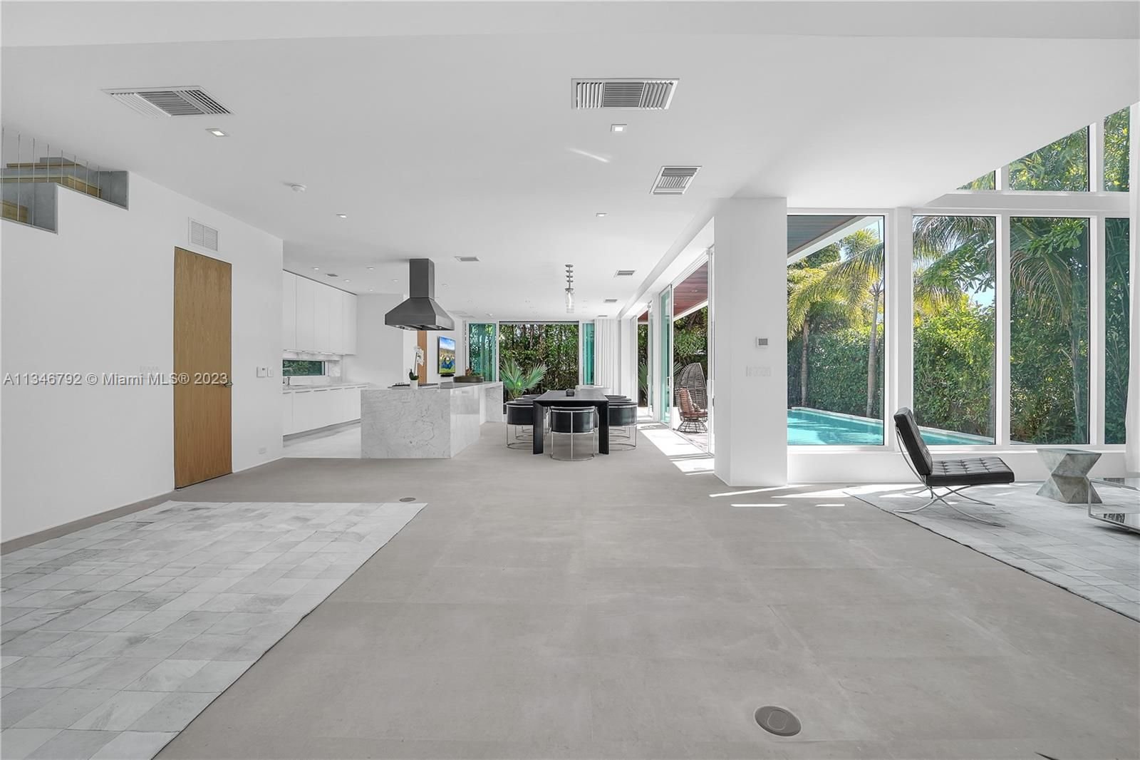 Real estate property located at 4433 Bay Rd, Miami-Dade County, Miami Beach, FL