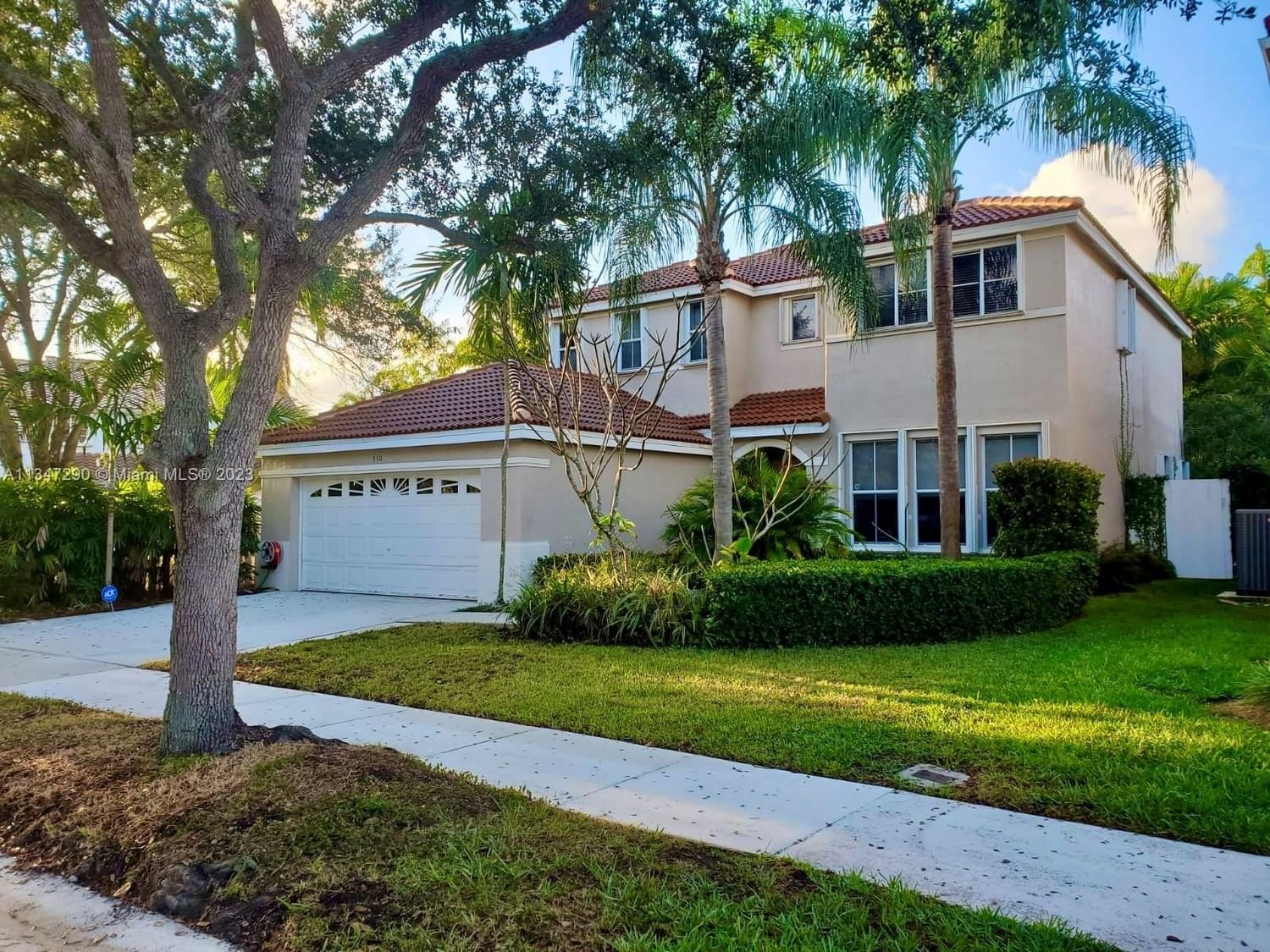 Real estate property located at 530 Slippery Rock Rd, Broward County, Weston, FL