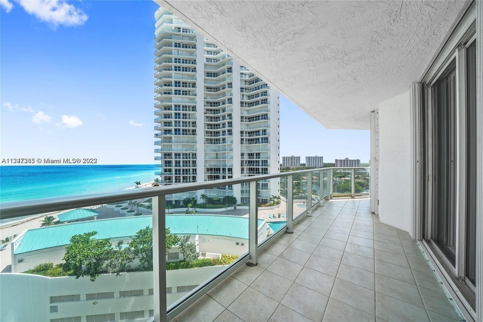 Real estate property located at 16485 Collins Ave #932, Miami-Dade County, Sunny Isles Beach, FL
