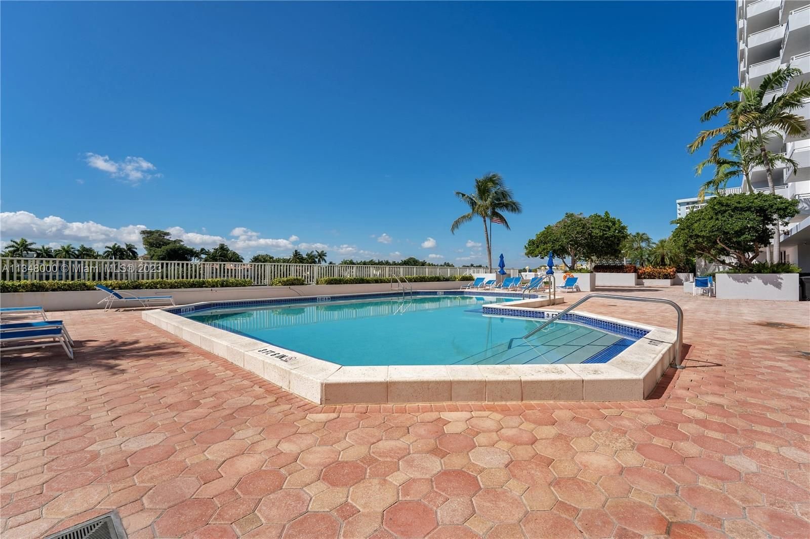 Real estate property located at 5700 Collins Ave #6F, Miami-Dade County, Miami Beach, FL