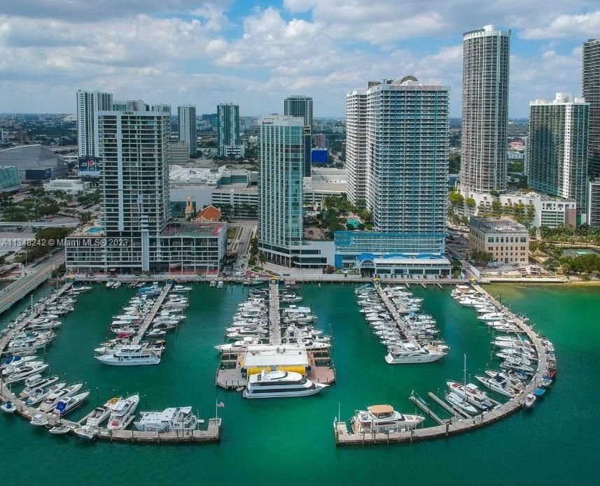 Real estate property located at 1717 Bayshore Dr A-2336, Miami-Dade County, Miami, FL