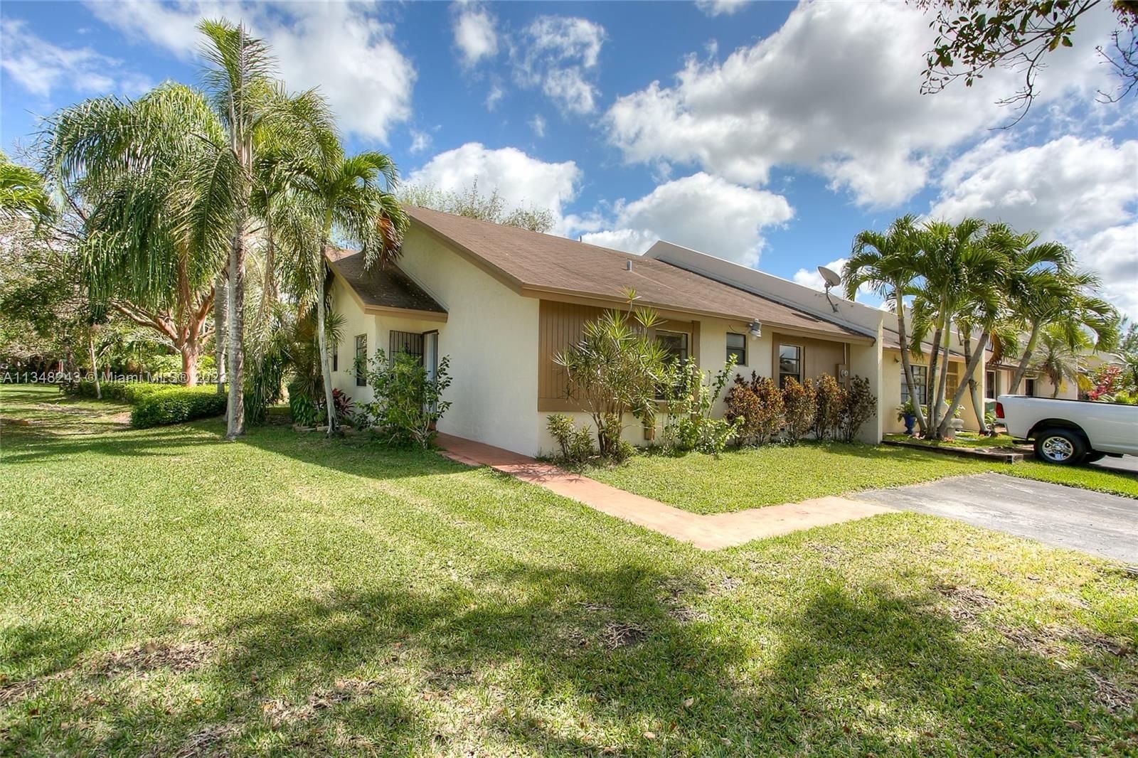 Real estate property located at 1621 Greer Ave, Miami-Dade County, Homestead, FL
