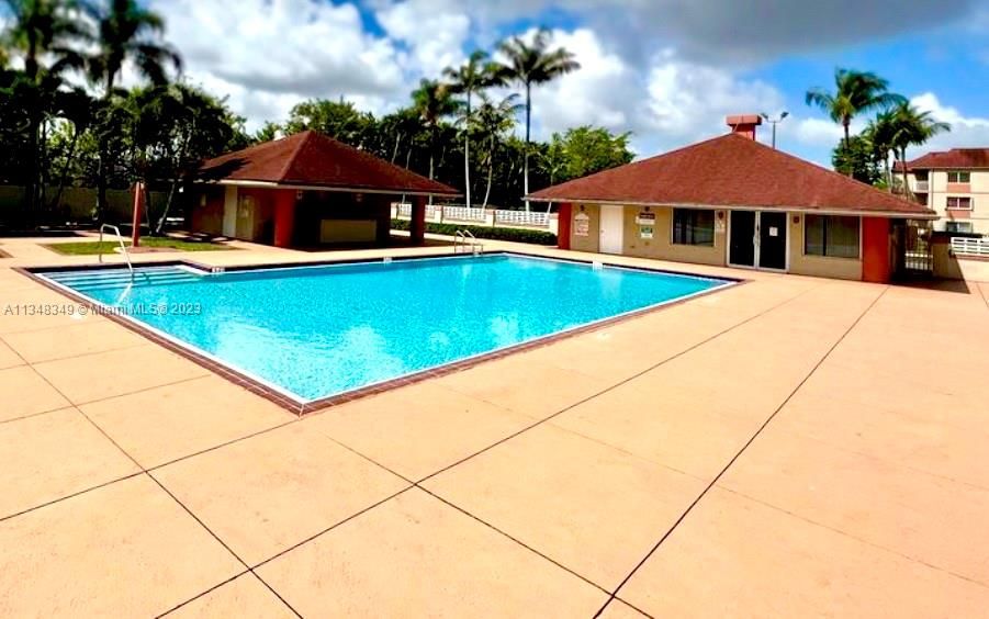 Real estate property located at 18850 57th Ave #302, Miami-Dade County, Hialeah, FL
