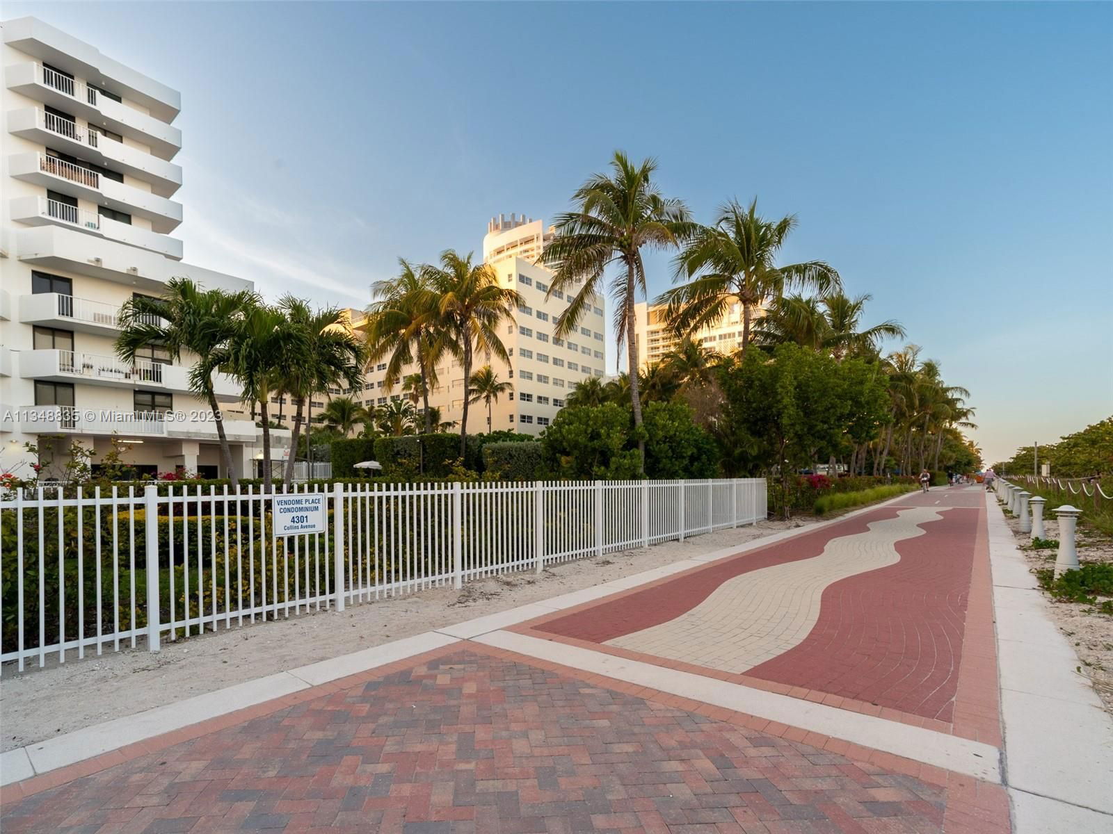 Real estate property located at 4301 Collins Ave #311, Miami-Dade County, Miami Beach, FL