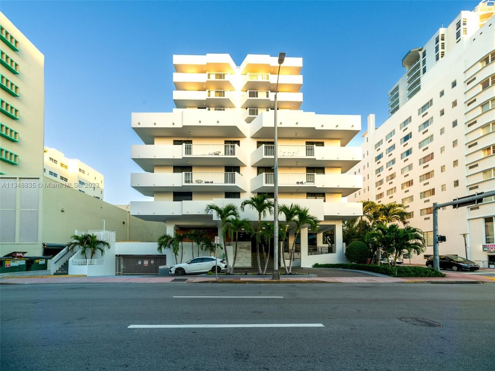Real estate property located at 4301 Collins Ave #311, Miami-Dade County, Miami Beach, FL