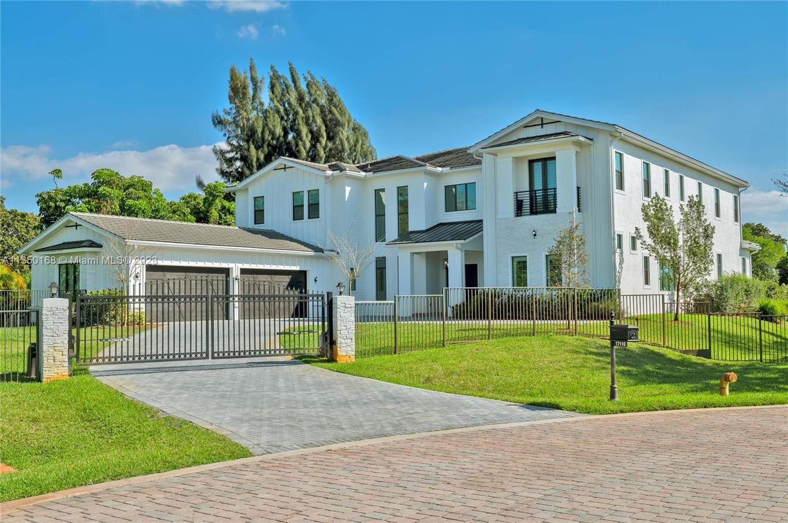 Real estate property located at 17110 Reserve Ct, Broward County, BELLA ACRE ESTATES, Southwest Ranches, FL
