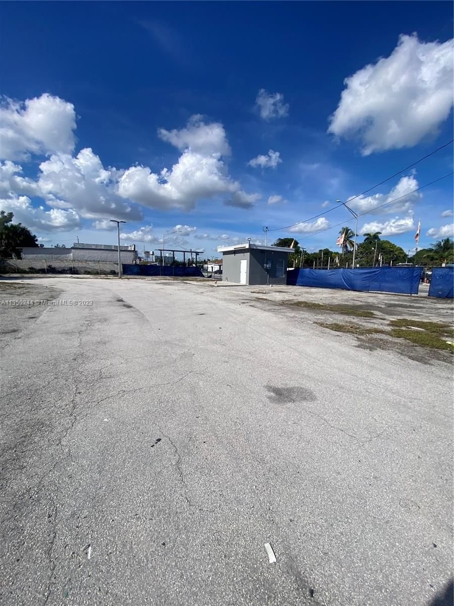 Real estate property located at 300 79th St, Miami-Dade County, Miami, FL