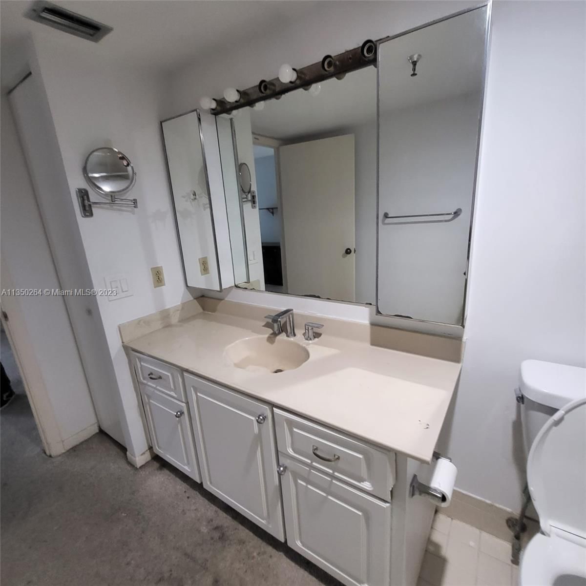 Real estate property located at 198 67th St #301, Palm Beach County, Boca Raton, FL