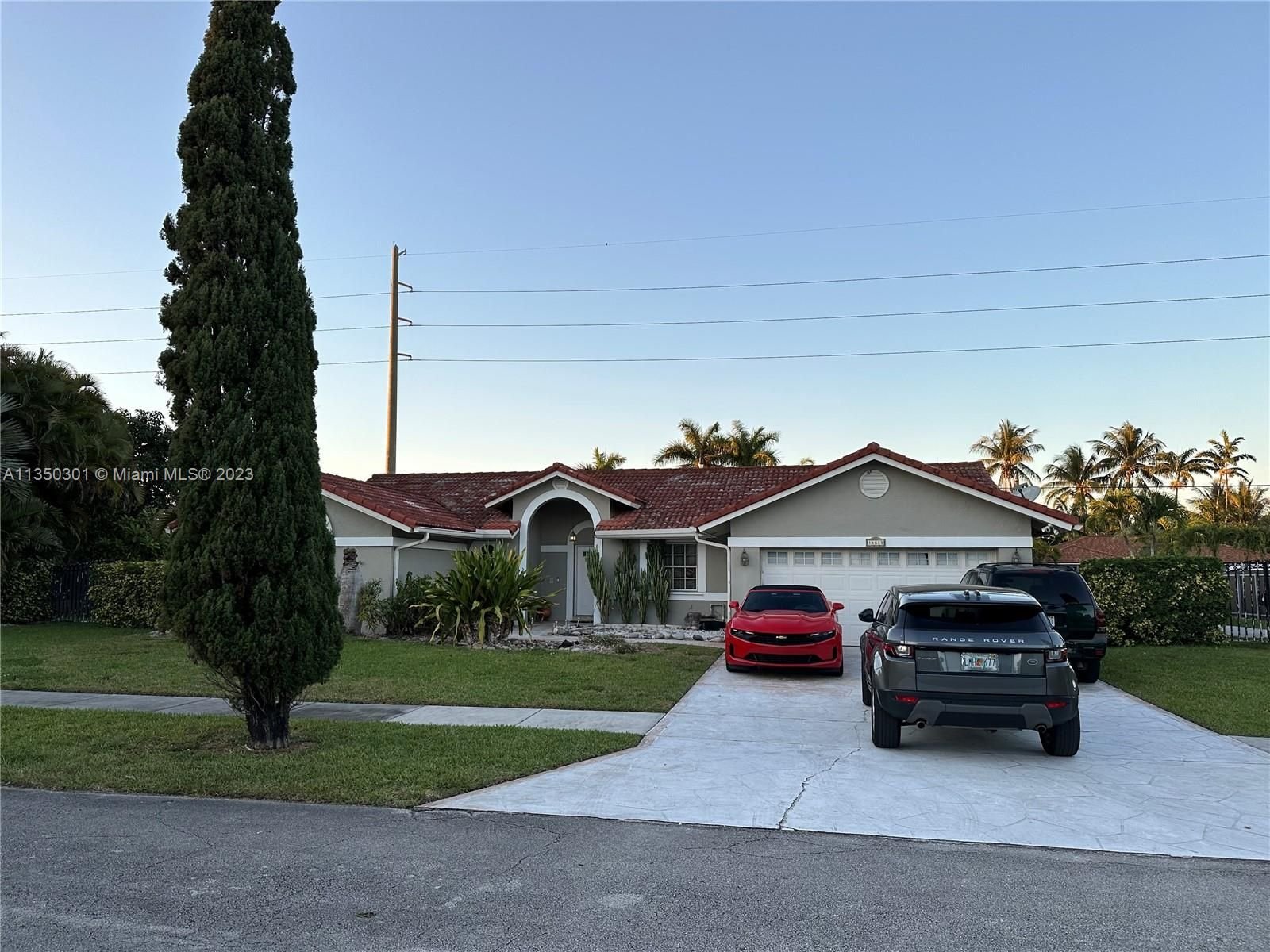 Real estate property located at 14611 160th Ter, Miami-Dade County, Miami, FL