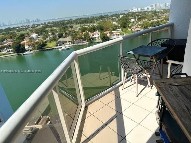 Real estate property located at 5880 Collins Ave PH-1, Miami-Dade County, Miami Beach, FL