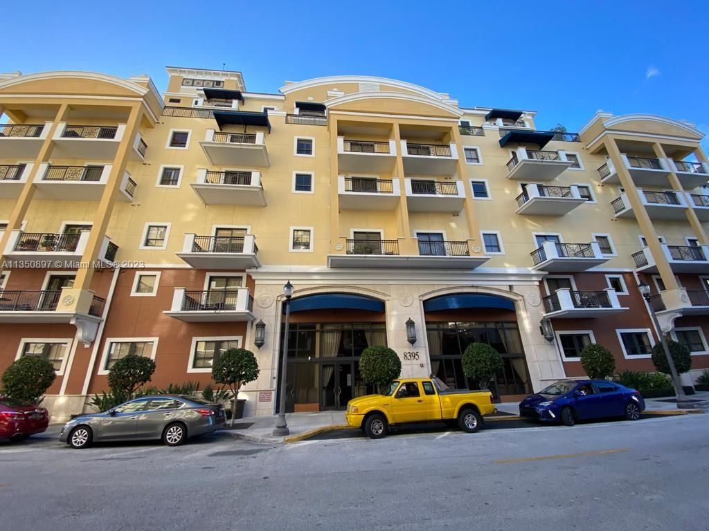 Real estate property located at 8395 73rd Ave #429, Miami-Dade County, Miami, FL