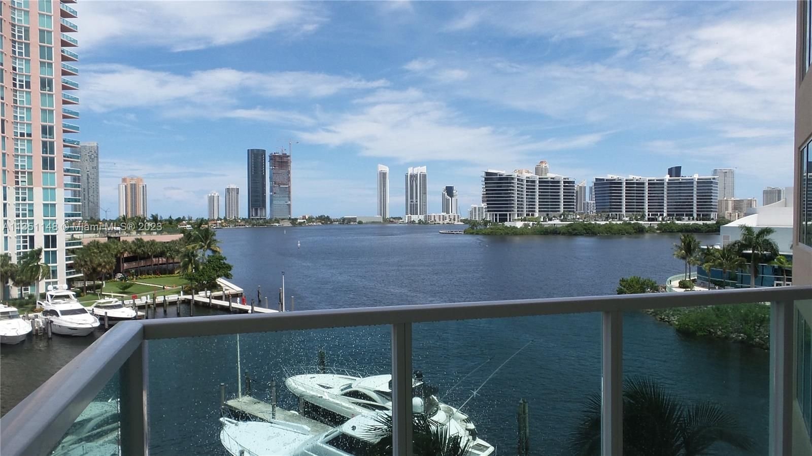 Real estate property located at 3330 190th St #514, Miami-Dade County, Aventura, FL