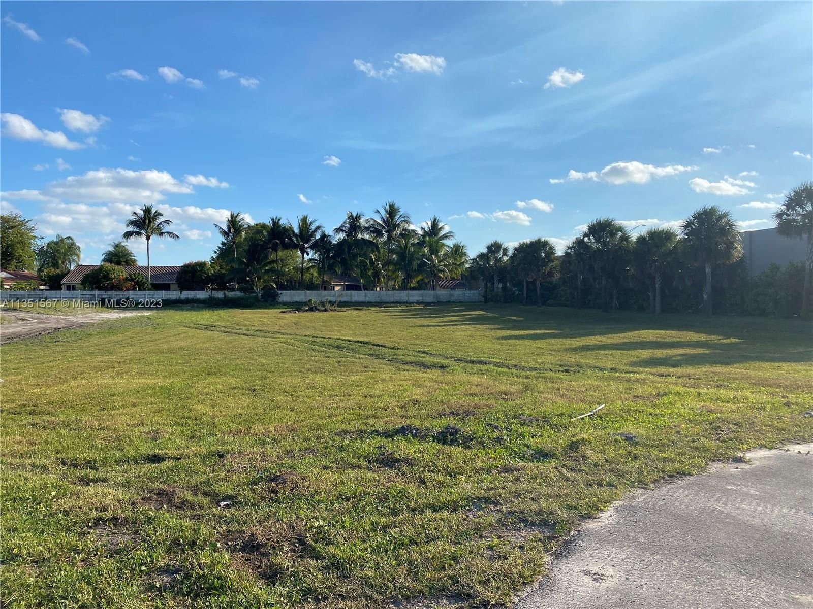 Real estate property located at 15600 54th Pl, Broward County, SANTA FE ESTATES, Southwest Ranches, FL