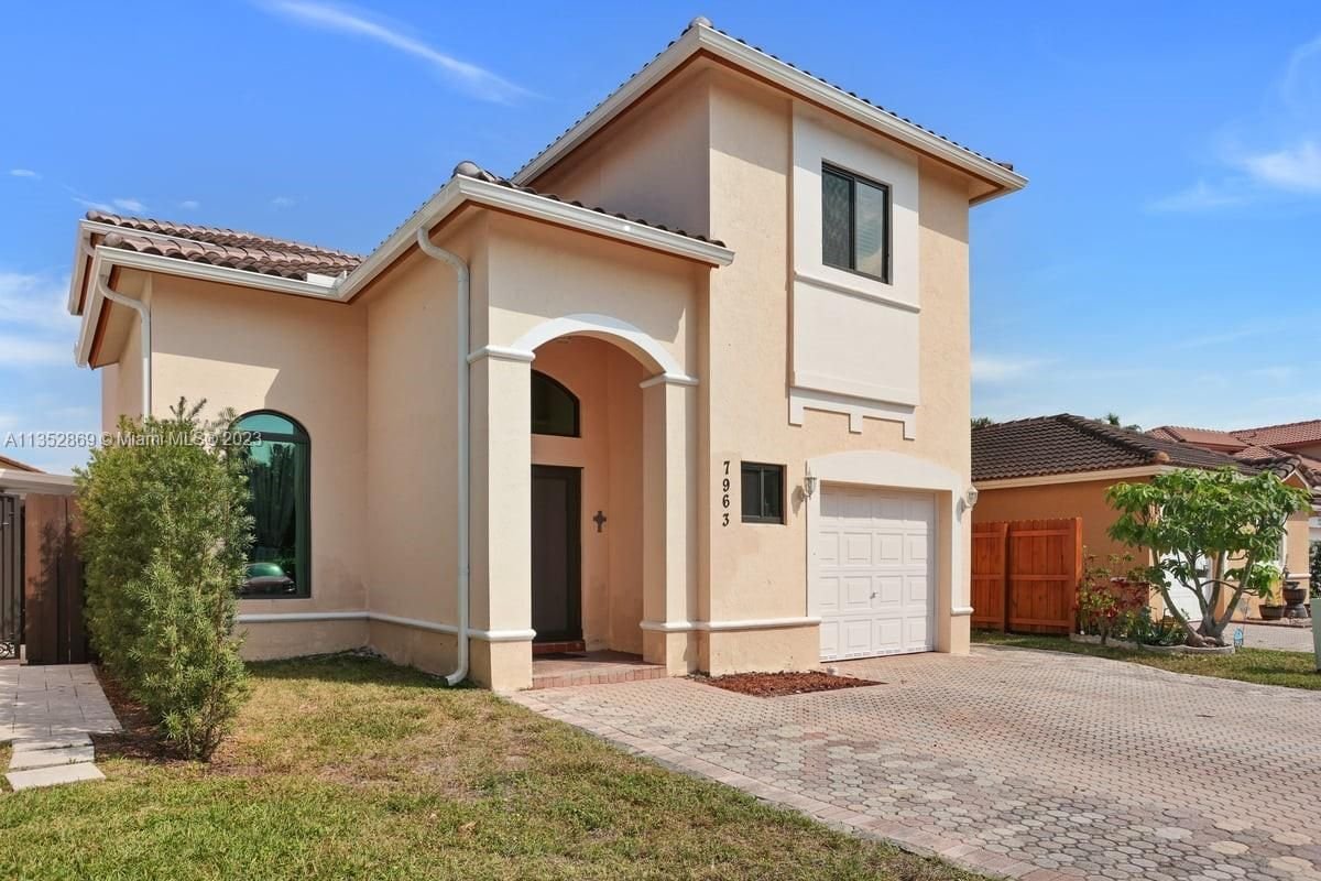 Real estate property located at 7963 195th Ter, Miami-Dade County, Hialeah, FL
