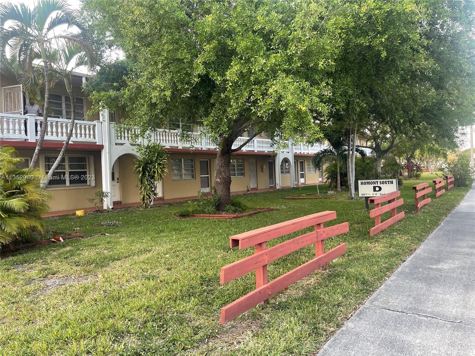 Real estate property located at 20330 2nd Ave #8, Miami-Dade County, Miami Gardens, FL