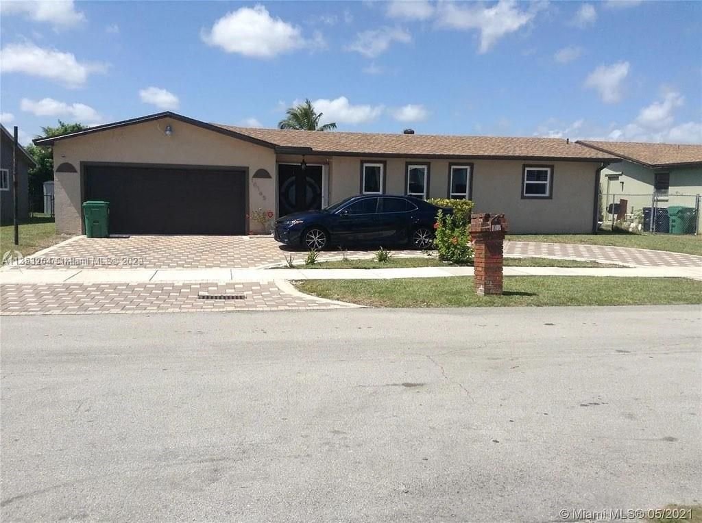 Real estate property located at 10765 173rd Ter, Miami-Dade County, Miami, FL