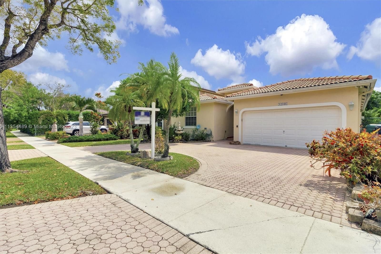 Real estate property located at 12044 125th St, Miami-Dade County, Miami, FL