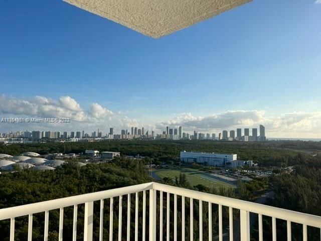 Real estate property located at 15051 Royal Oaks Ln #2001, Miami-Dade County, North Miami, FL