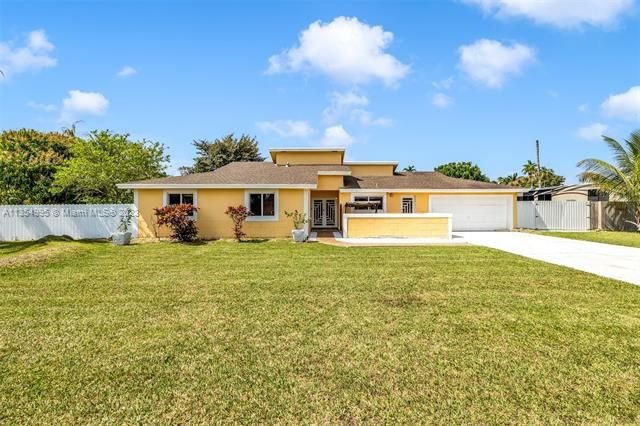 Real estate property located at 18690 128th Ct, Miami-Dade County, Miami, FL