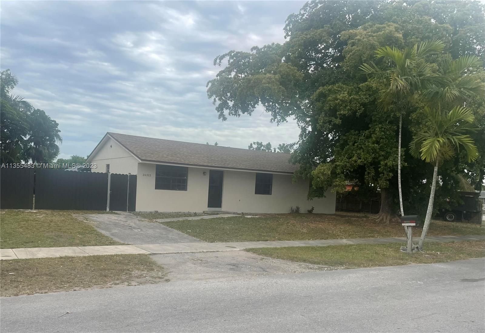 Real estate property located at 26315 128th Ct, Miami-Dade County, Homestead, FL