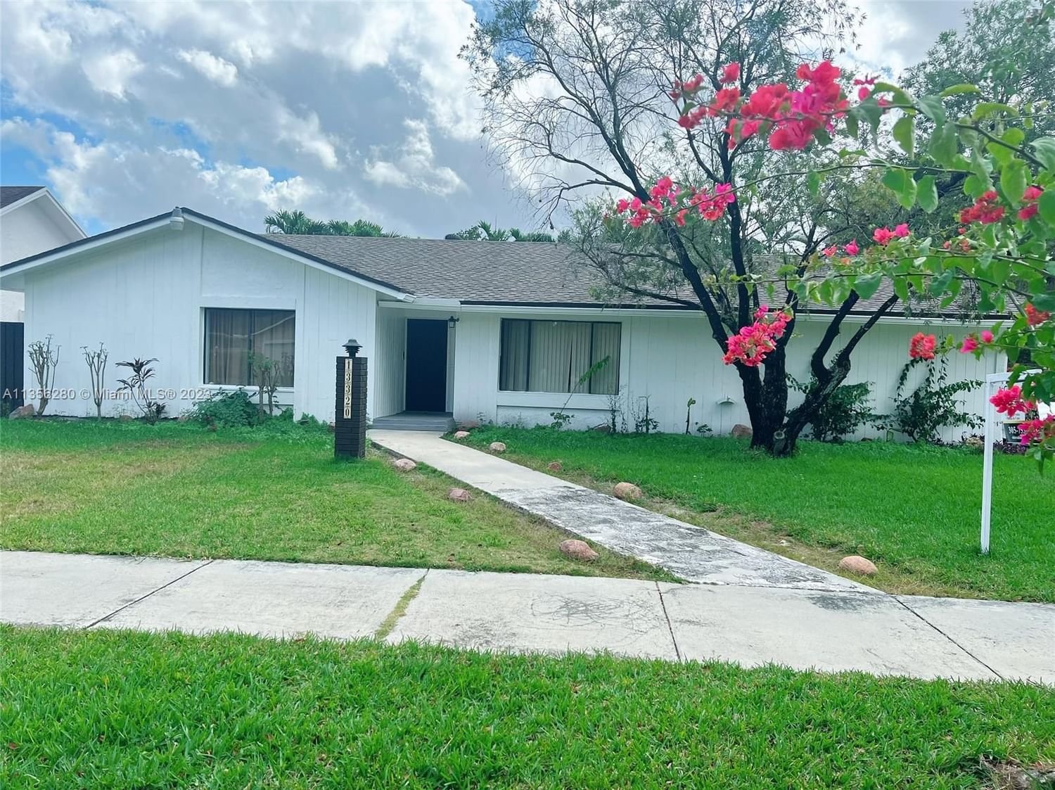 Real estate property located at 13320 99th St, Miami-Dade County, Miami, FL