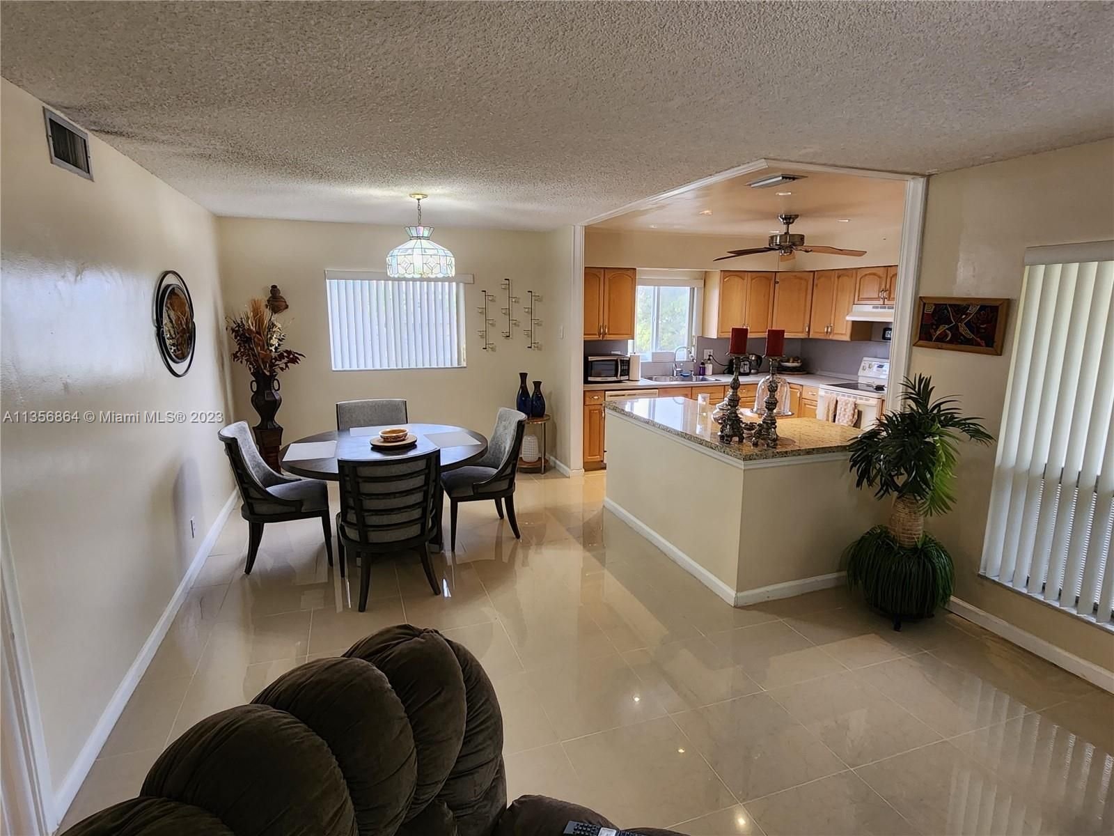 Real estate property located at 412 Luna Ct #12, Broward County, Hollywood, FL