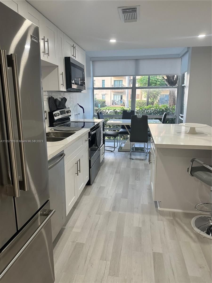 Real estate property located at 200 172nd St #111, Miami-Dade County, Sunny Isles Beach, FL