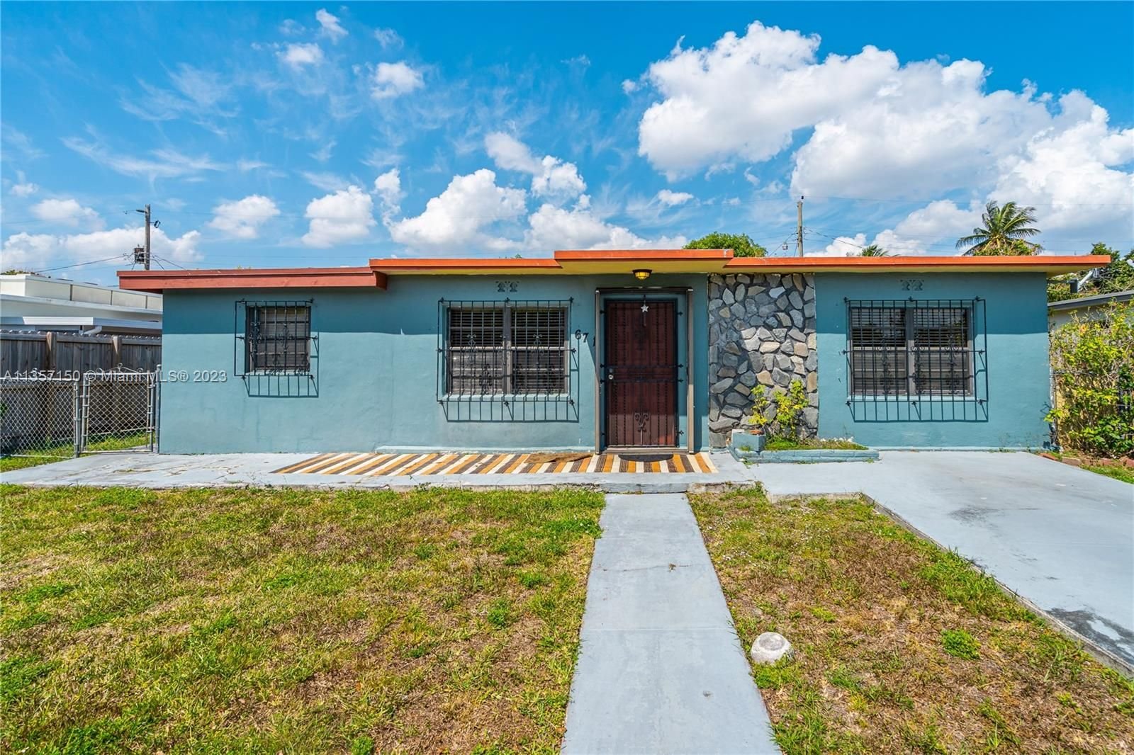 Real estate property located at 671 12th Pl, Miami-Dade County, Hialeah, FL