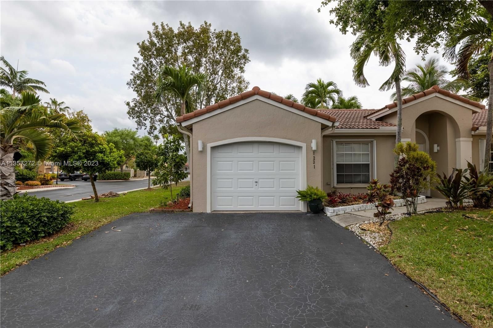 Real estate property located at 1231 126th Ter, Broward County, Sunrise, FL