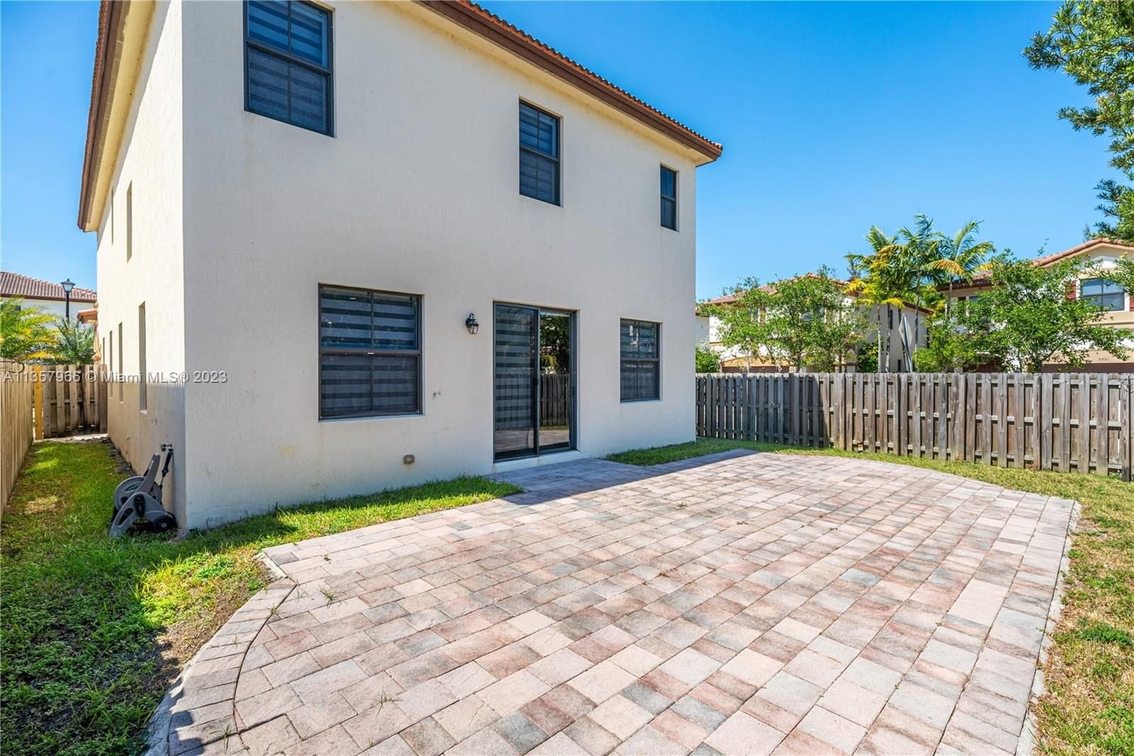 Real estate property located at 8895 100th Pl, Miami-Dade County, Doral, FL