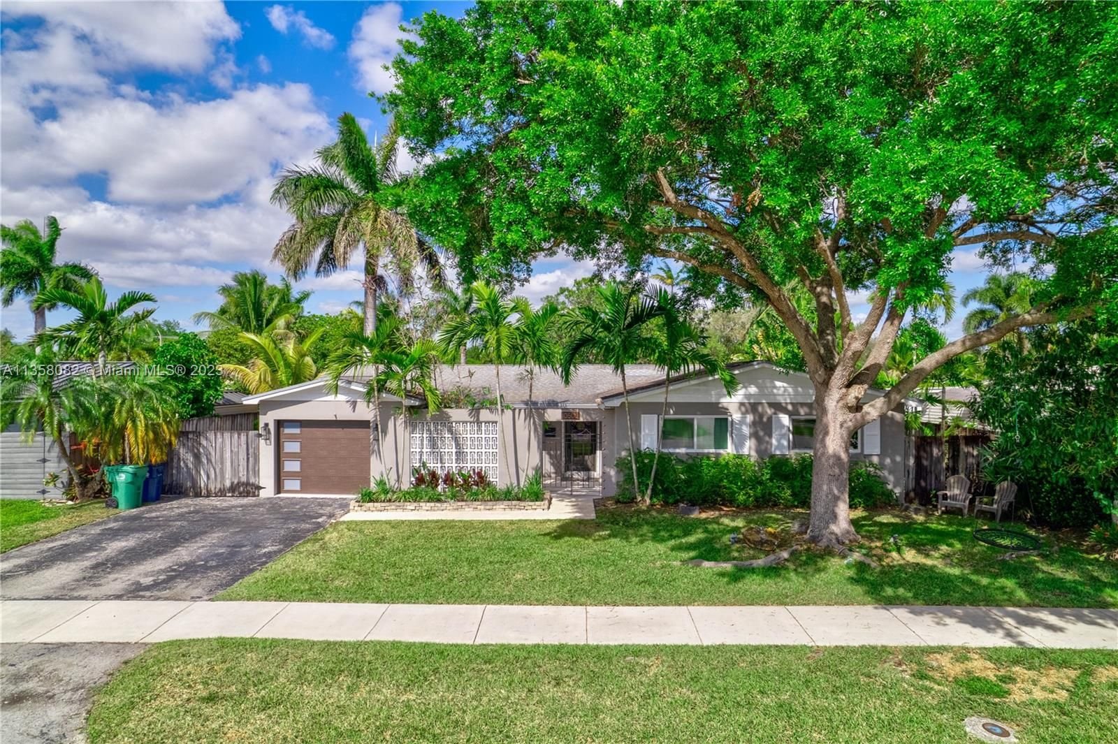 Real estate property located at 10505 109th St, Miami-Dade County, Miami, FL