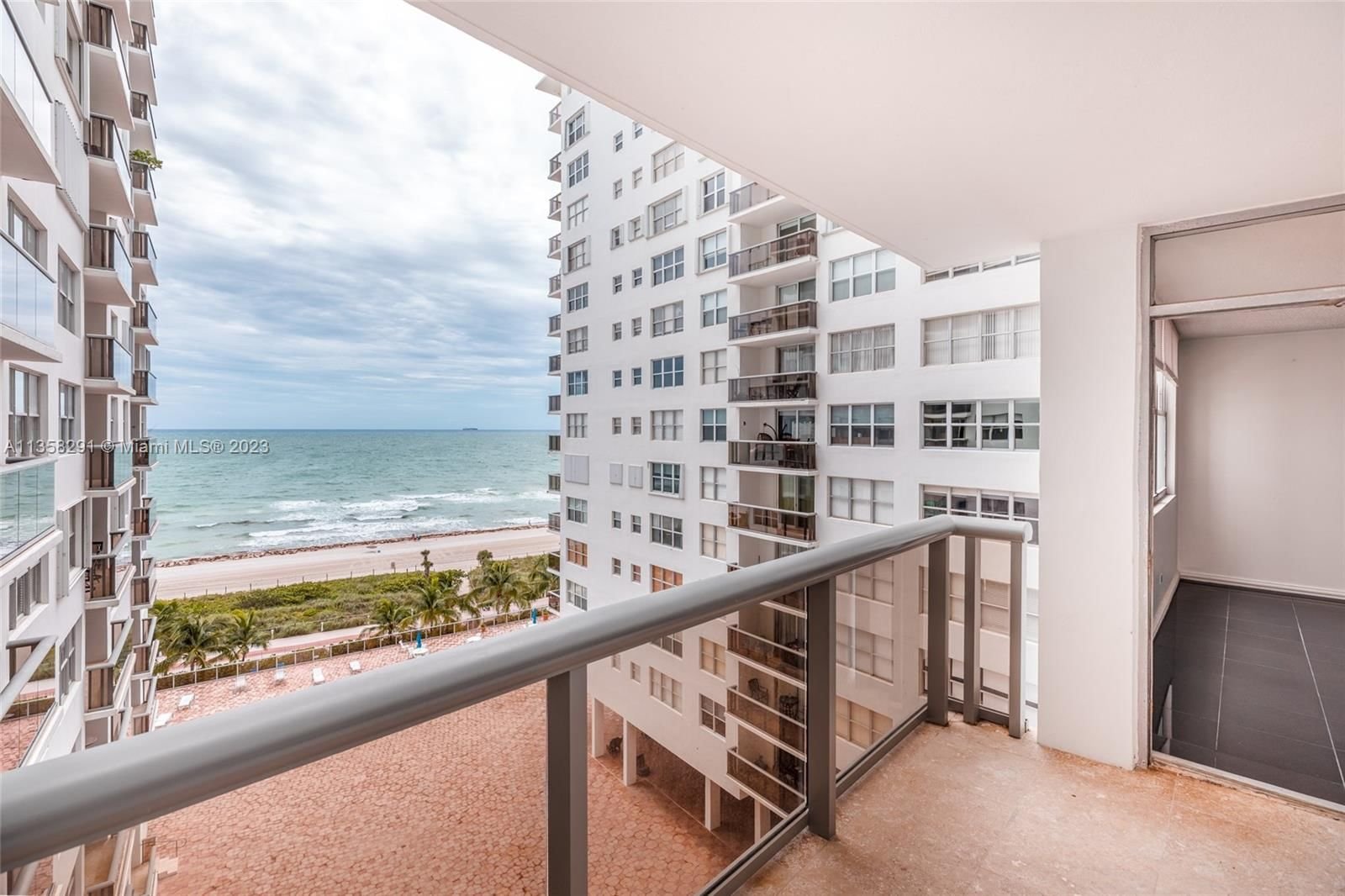 Real estate property located at 6039 Collins Ave #910, Miami-Dade County, Miami Beach, FL