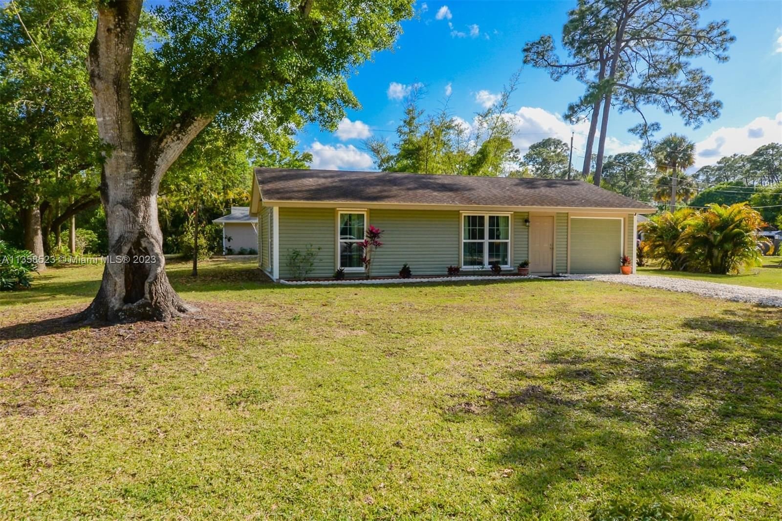 Real estate property located at 3605 2nd Place, Indian River County, Vero Beach, FL