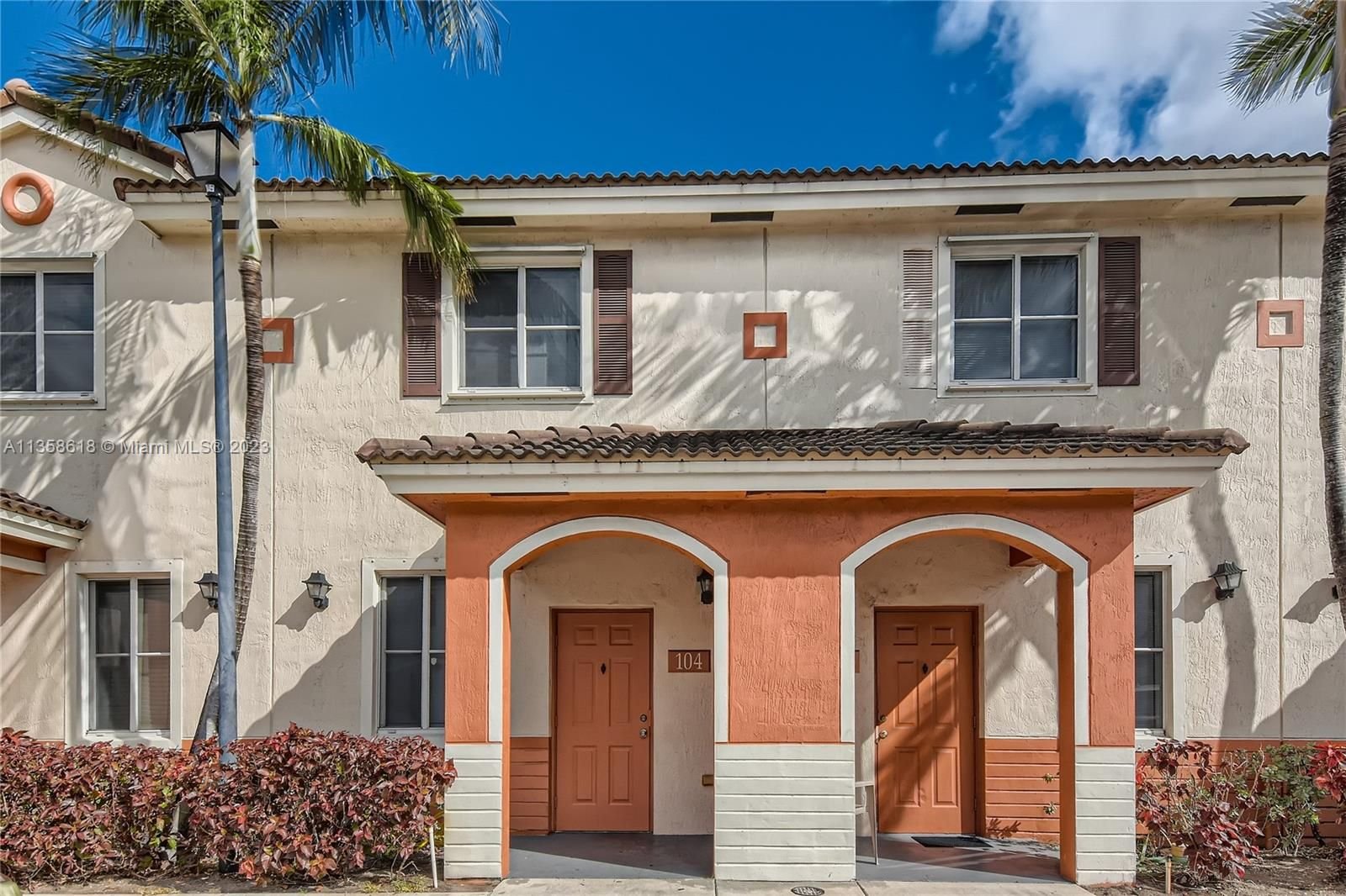 Real estate property located at 17347 7th Ave #904, Miami-Dade County, Miami Gardens, FL