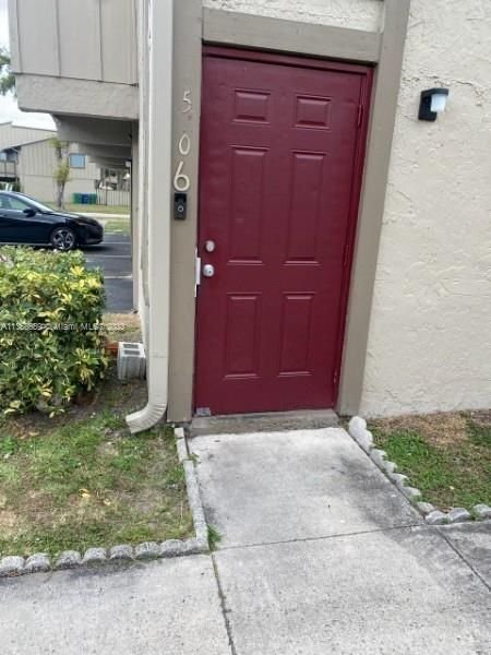 Real estate property located at 5706 21st St #32-E, Broward County, Lauderhill, FL