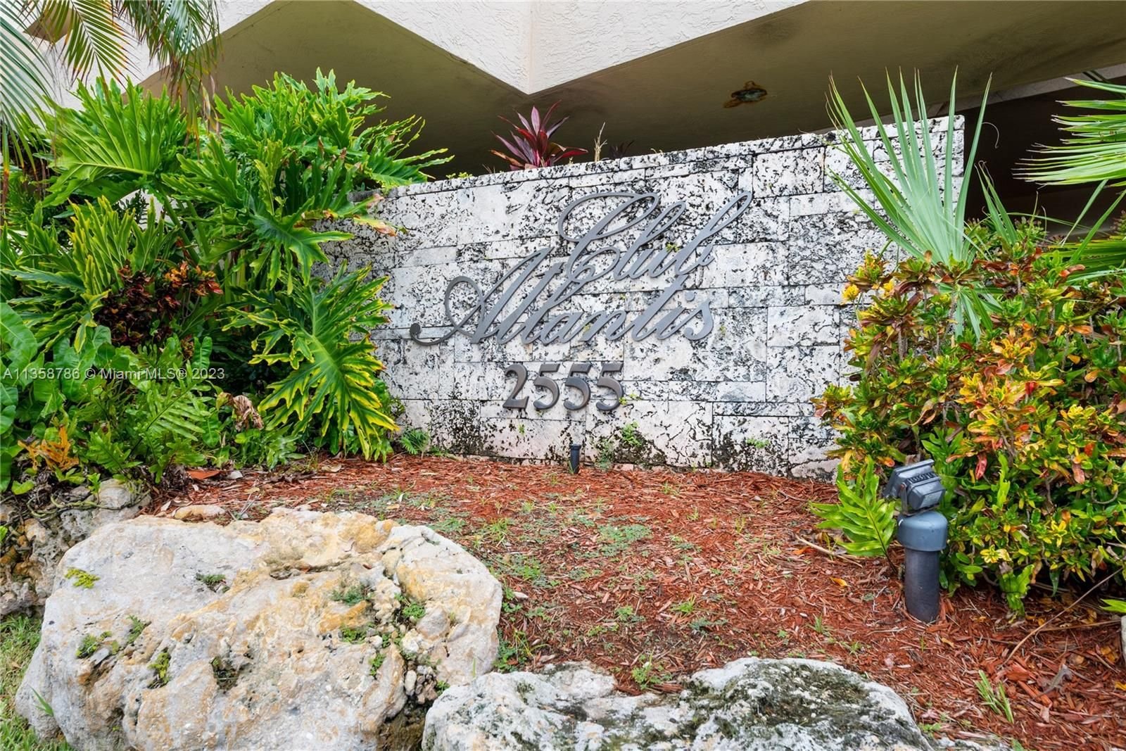Real estate property located at 2555 Collins Ave #1710, Miami-Dade County, Miami Beach, FL
