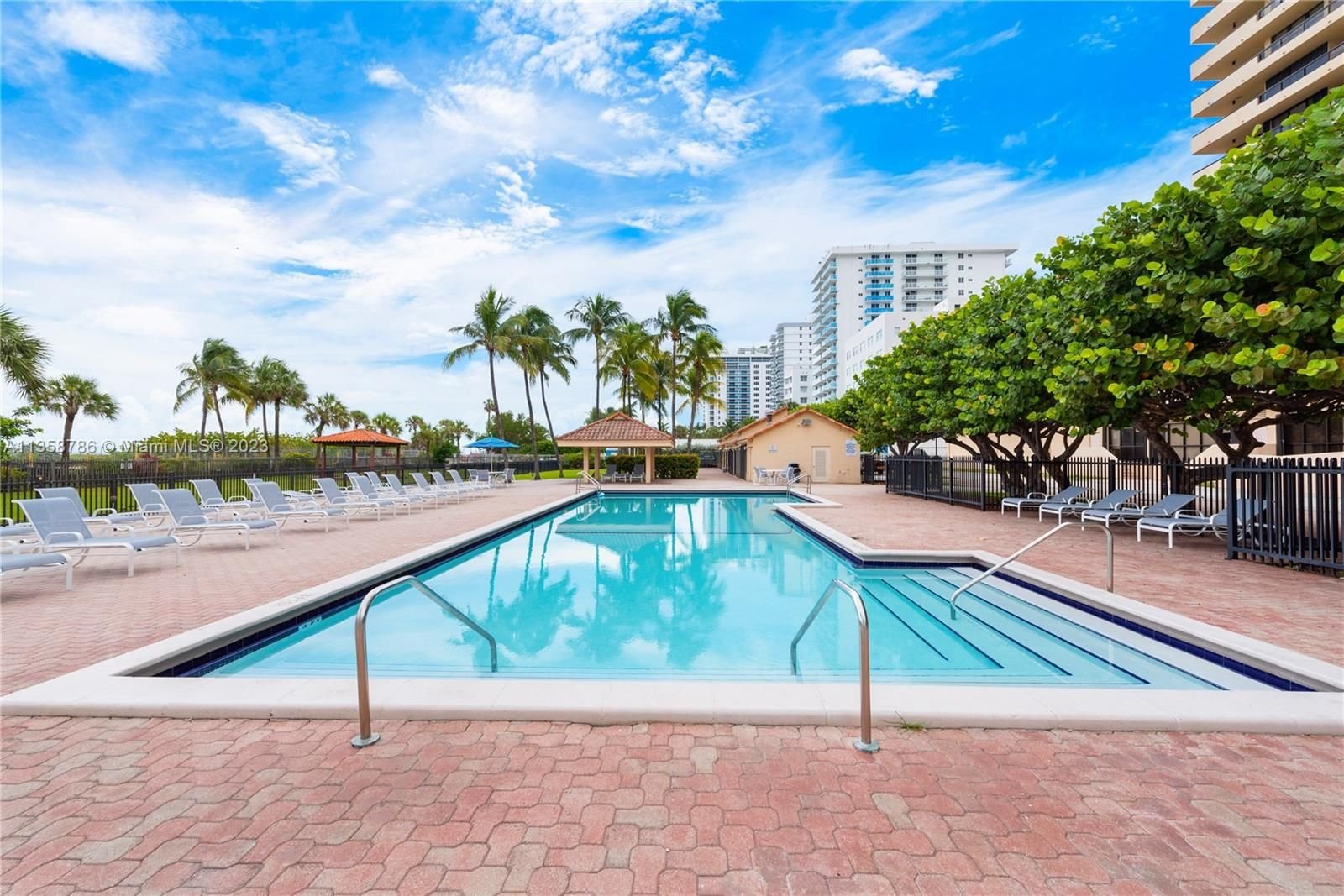 Real estate property located at 2555 Collins Ave #1710, Miami-Dade County, Miami Beach, FL