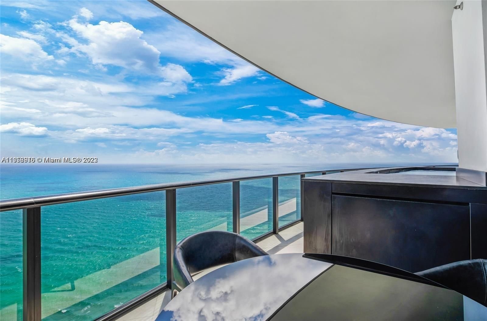 Real estate property located at 18555 Collins Ave #4305, Miami-Dade County, Sunny Isles Beach, FL