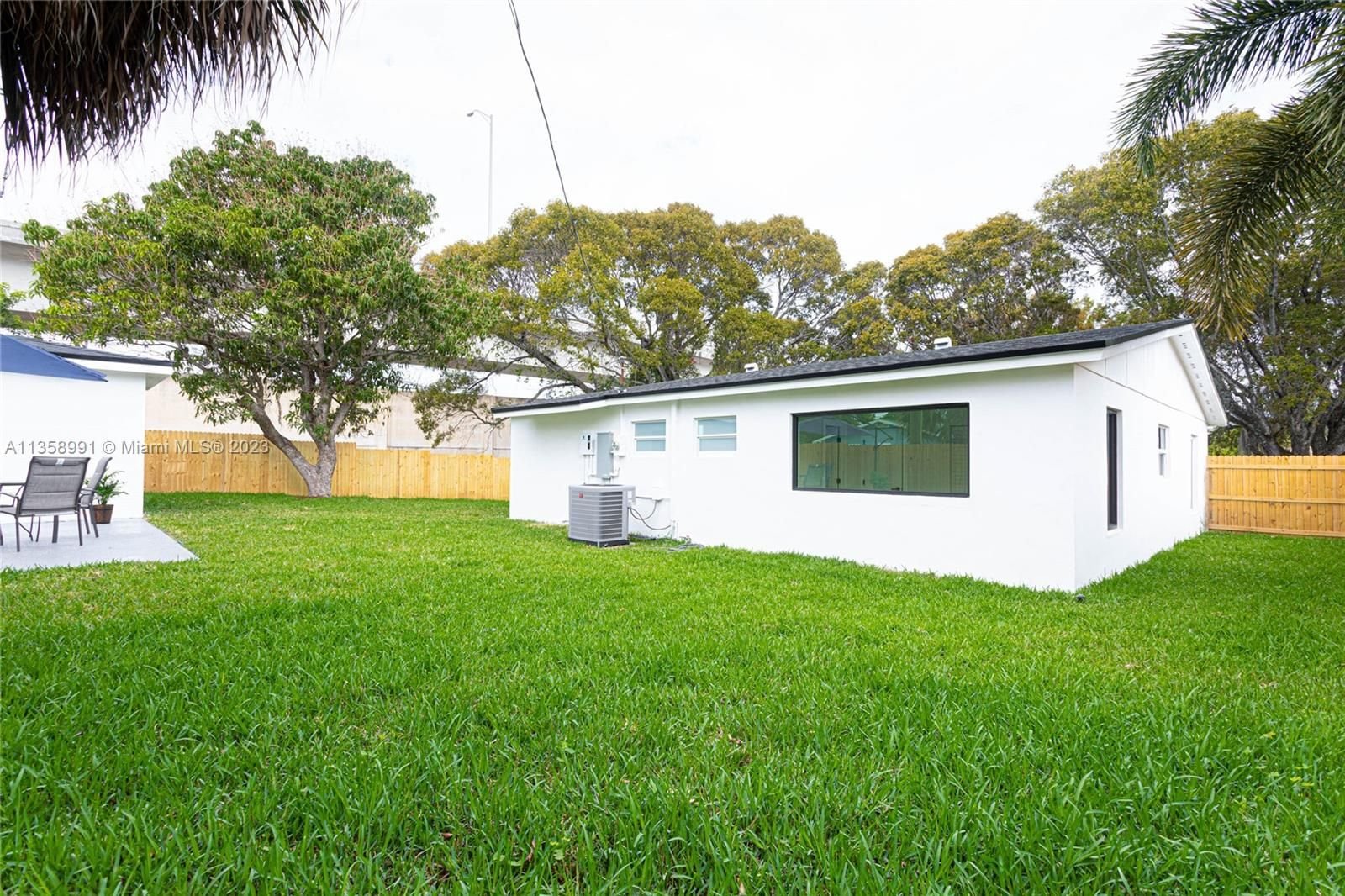 Real estate property located at 1050 Andrews Rd, Palm Beach County, West Palm Beach, FL