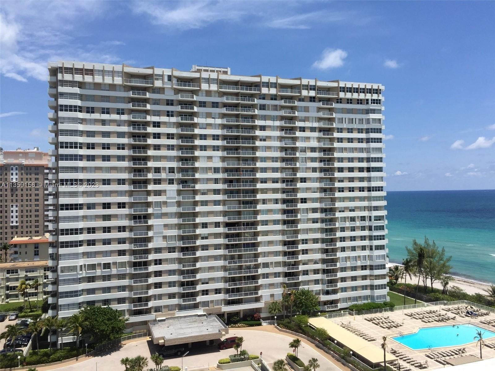 Real estate property located at 1950 Ocean Dr #4A, Broward County, Hallandale Beach, FL
