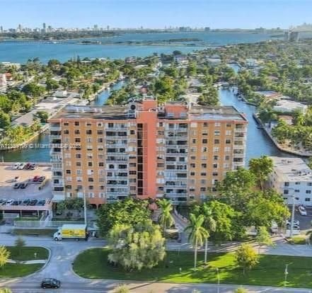 Real estate property located at 2450 135th St #506, Miami-Dade County, North Miami, FL
