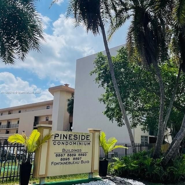Real estate property located at 8887 Fontainebleau Blvd #105, Miami-Dade County, Miami, FL