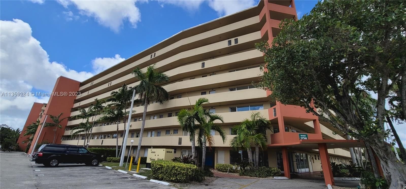 Real estate property located at 1750 191st St #614-2, Miami-Dade County, Miami, FL