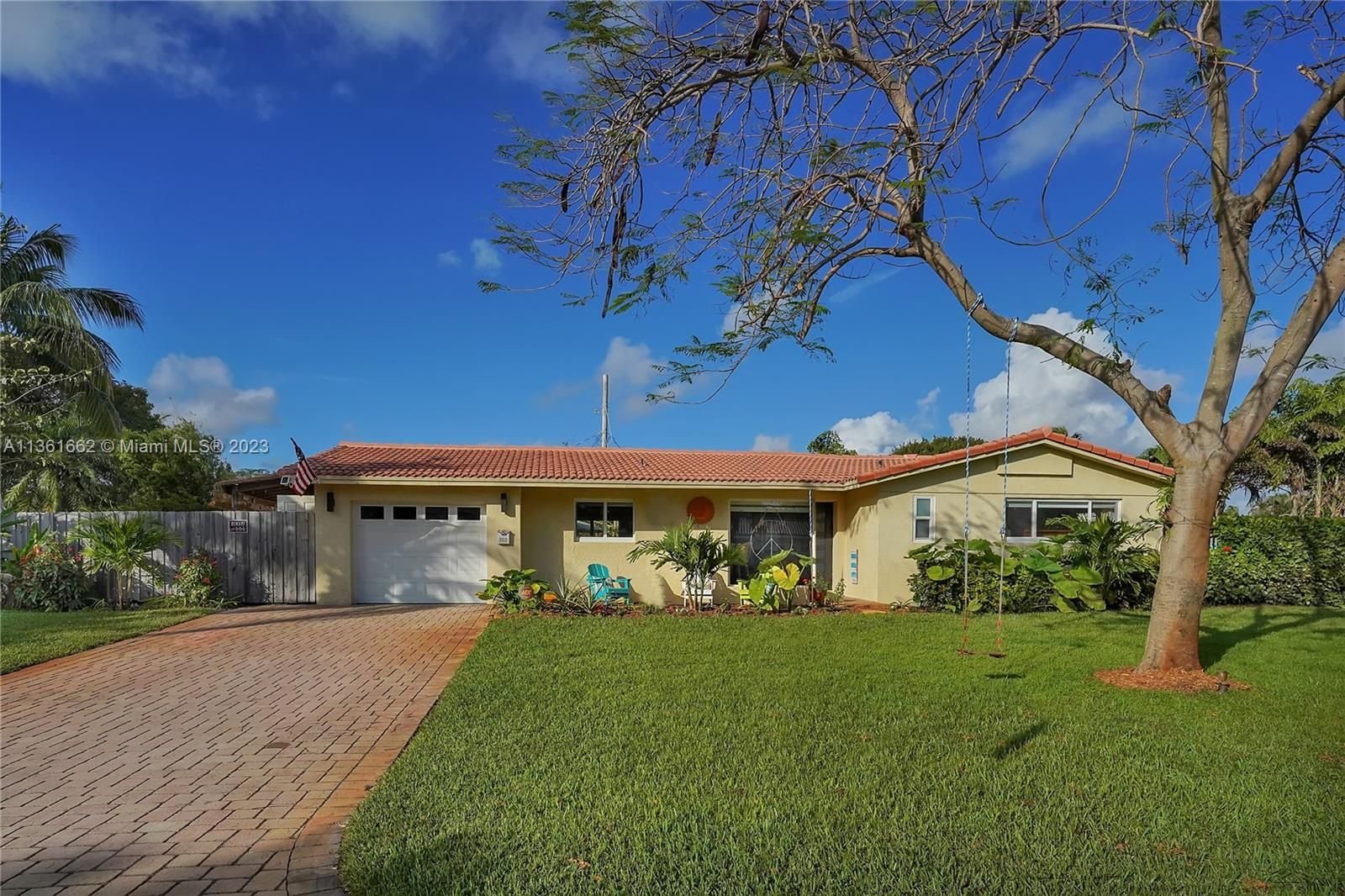 Real estate property located at 903 8th Ct, Broward County, Deerfield Beach, FL