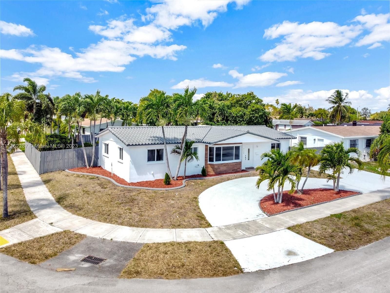 Real estate property located at 17500 85th Ave, Miami-Dade County, Hialeah, FL