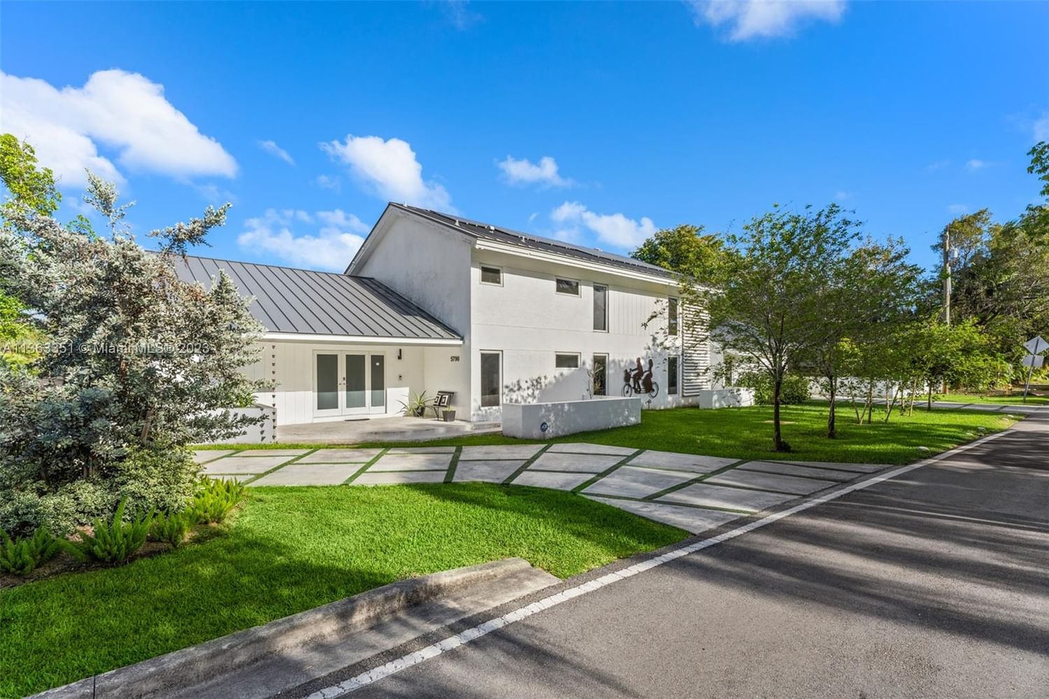 Real estate property located at 5790 84th St, Miami-Dade County, South Miami, FL