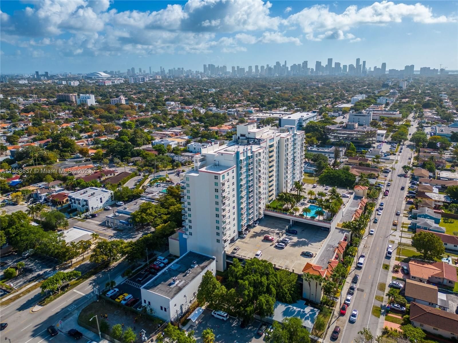 Real estate property located at 3000 Coral Way #1109, Miami-Dade County, Miami, FL